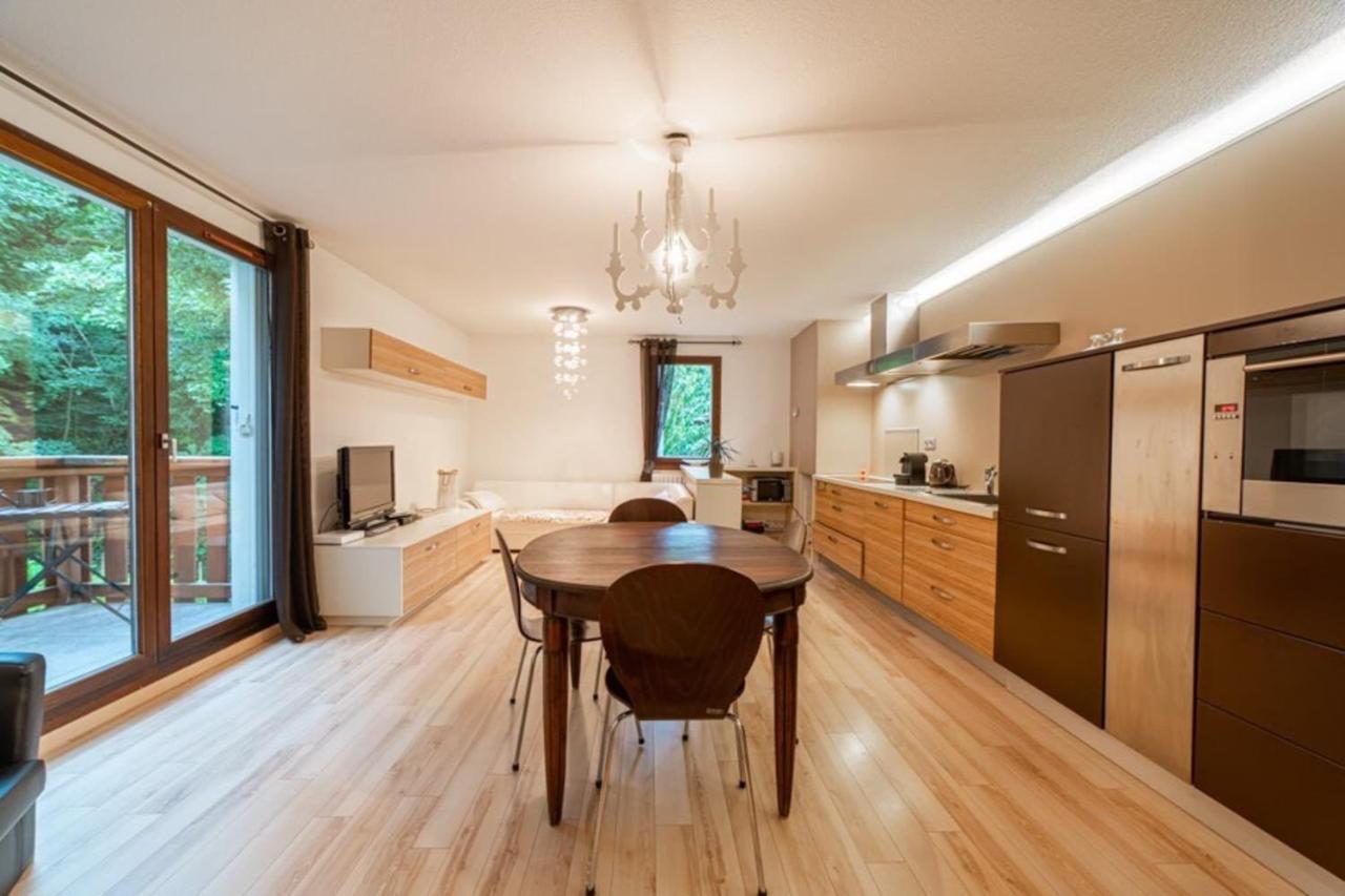 Апартаменты Promenade Furnished Flat Анси Экстерьер фото